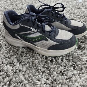 Saucony Cohesion KDZ Unisex Kids Athletic Sneaker Comfort Navy Gray Green 2M
